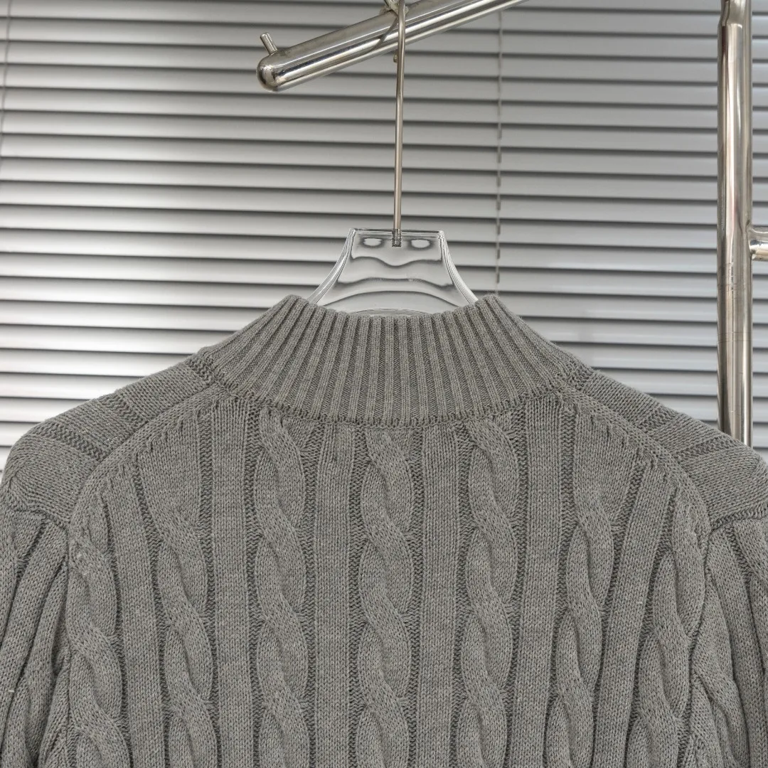 P290 top version (different currencies) You can scan the QR code to enter the official website Style: Ralph Lauren POLO Ralph Lauren small label embroidered knitted old money style half-zip pullover long-sleeved sweater Color: Picture color Size: XS-XL Fabric: Pure cotton Accessories: Full set of customized accessories No gender distinction, same style for men and women